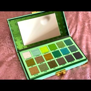 Jeffree Star Blood Money Palette